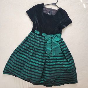 Vintage Sylvia White Holiday Formal Dress kids 10